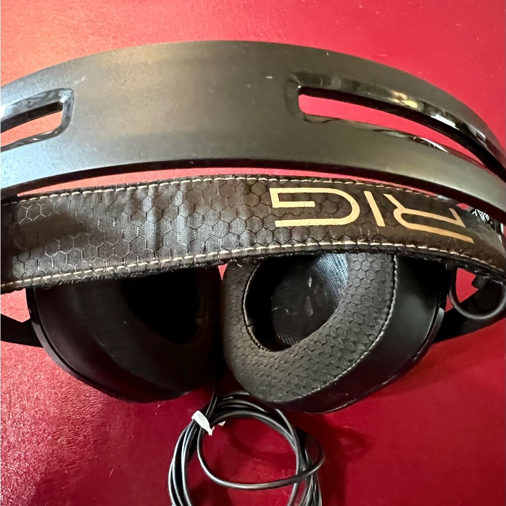 RIG gaming headphones